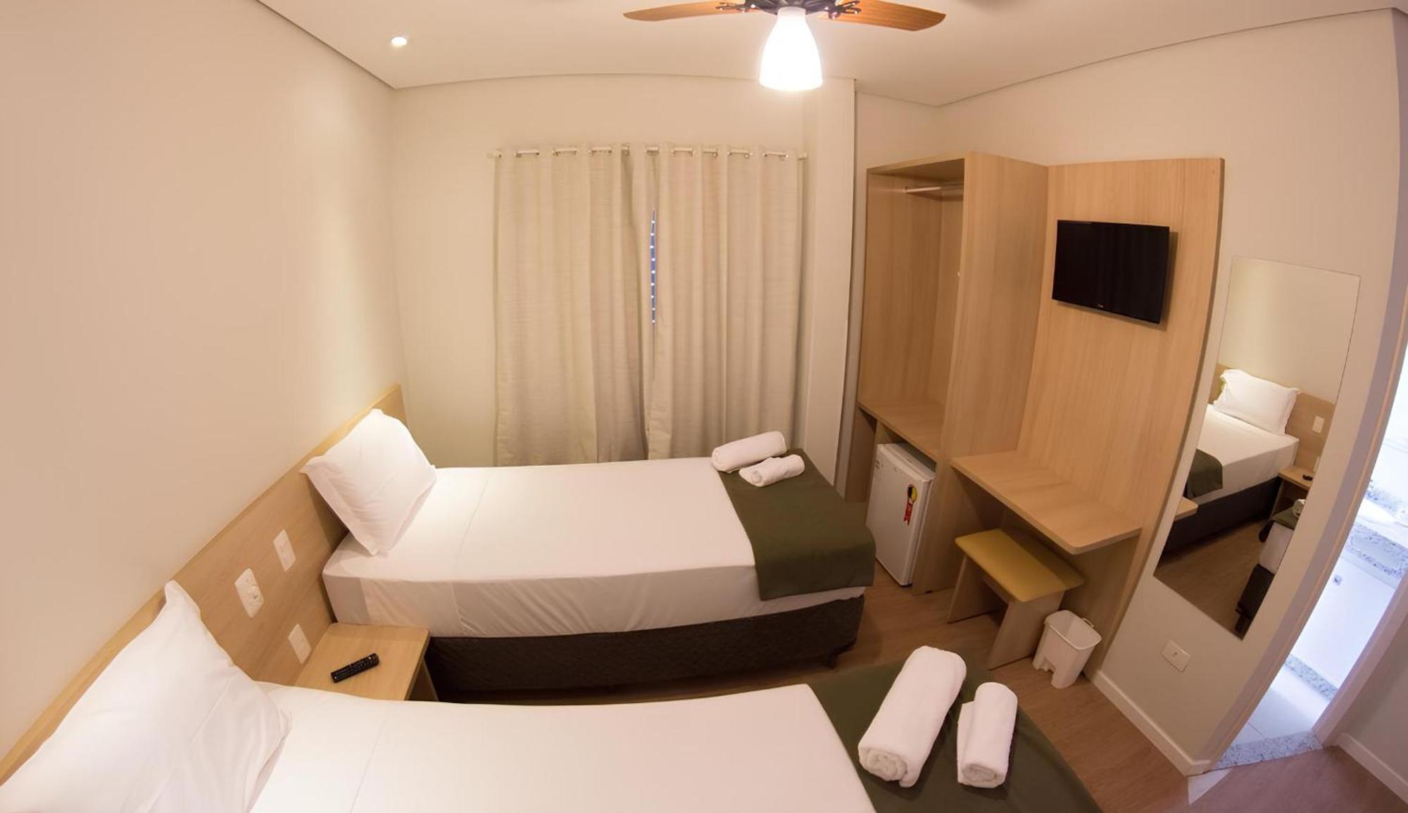 Hotel Toyo Inn Boituva Exteriör bild