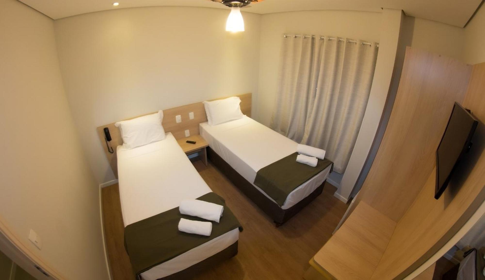 Hotel Toyo Inn Boituva Exteriör bild