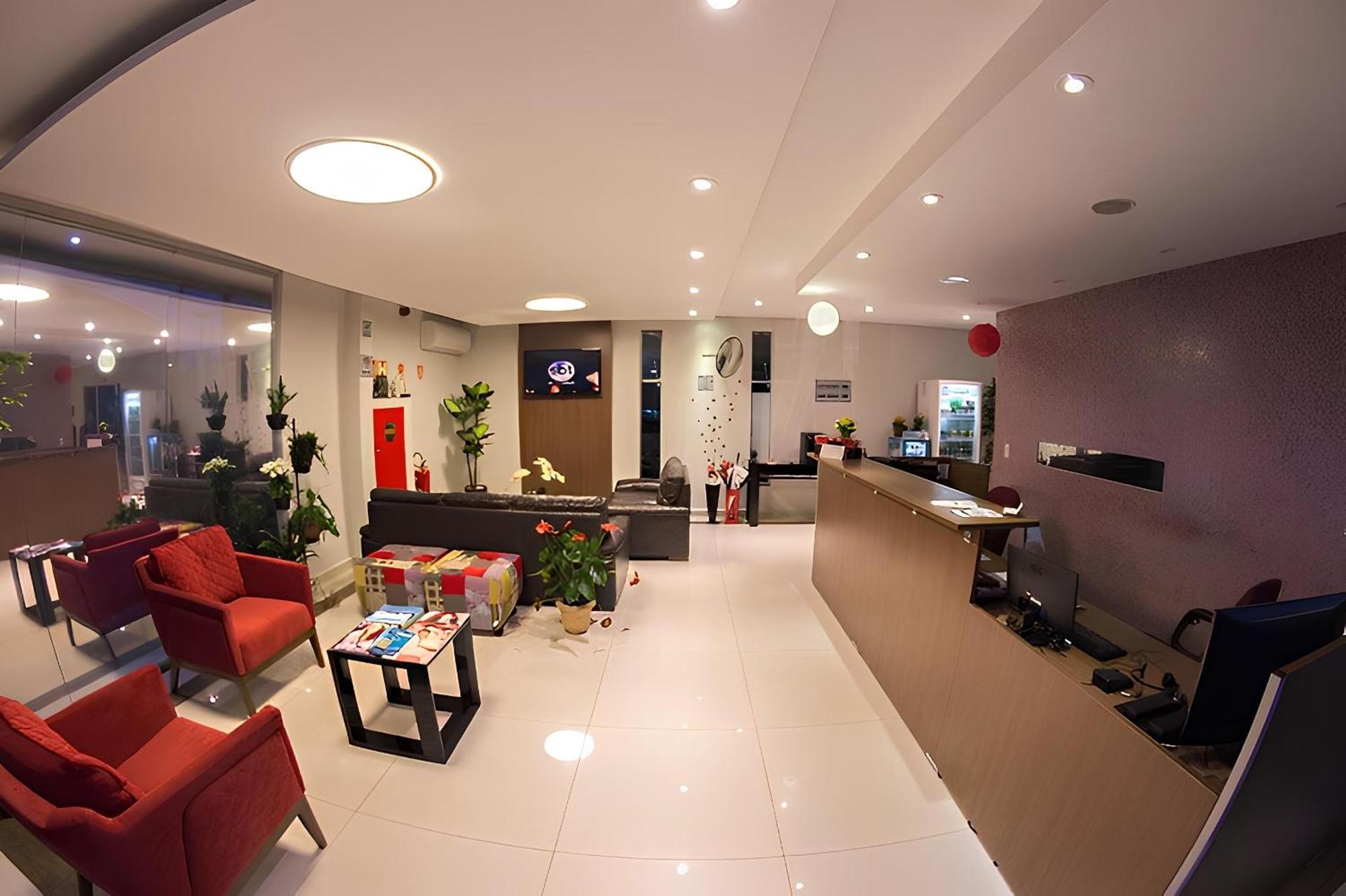 Hotel Toyo Inn Boituva Exteriör bild