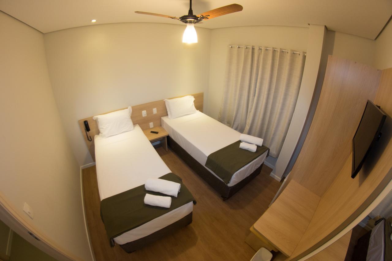 Hotel Toyo Inn Boituva Exteriör bild