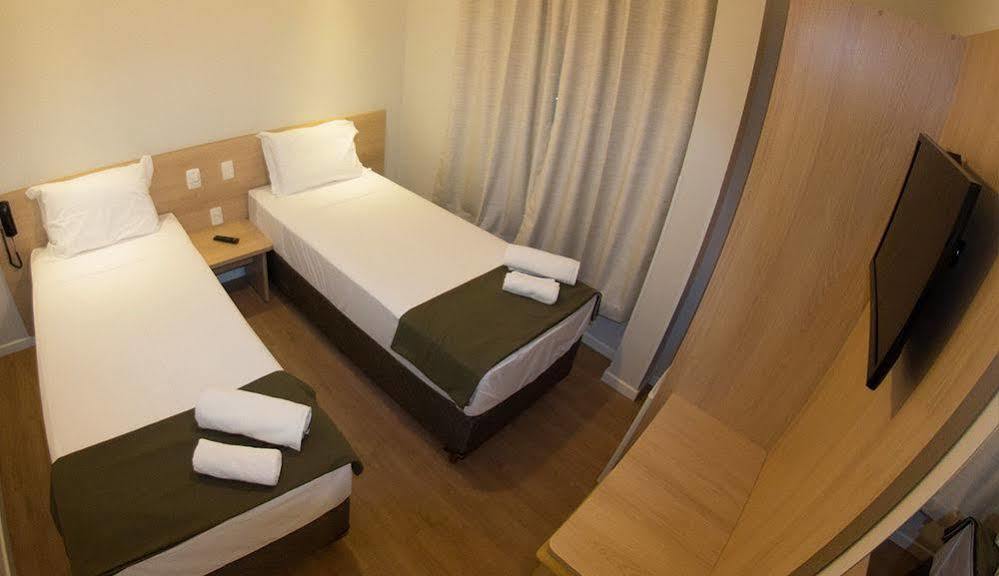 Hotel Toyo Inn Boituva Exteriör bild